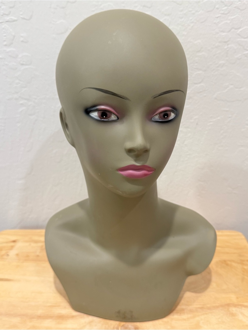 [17] Mannequin Head Plastic Display for Wigs Hats Sunglasses Jewelry